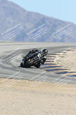 media/Oct-05-2025-CVMA (Sun) [[beeef4f201]]/Race 11-500-400(4)-350 Supersport/